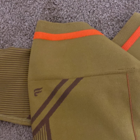 fablerics leggings - Picture 2 of 2